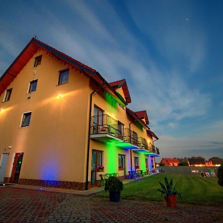 Pokoje Goscinne Orka Jaroslawiec Bagian luar foto