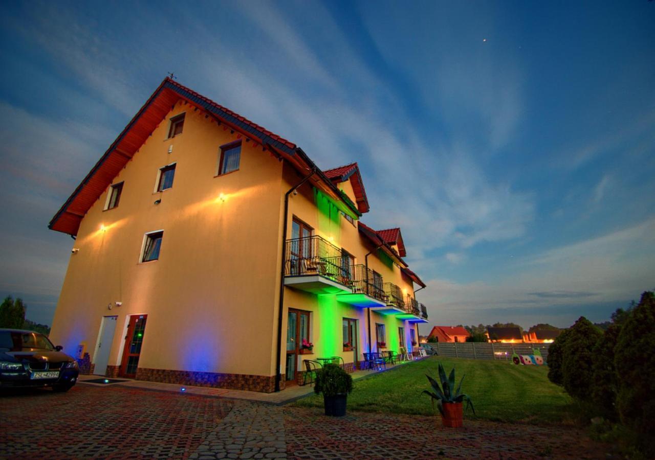 Pokoje Goscinne Orka Jaroslawiec Bagian luar foto